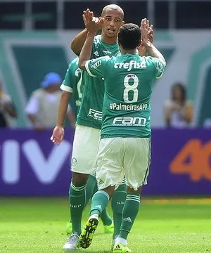 Palmeiras ganha corpo com Cleiton Xavier e vira o jogo; vídeos e análise