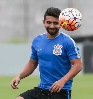 Guilherme prefere rivais fora, mas diz que vagas deles “pouco importa”