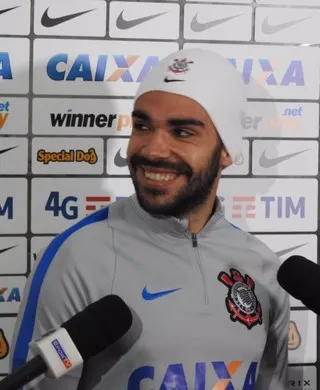 Bruno Henrique diz que Cristóvão vai manter bom ambiente do Corinthians