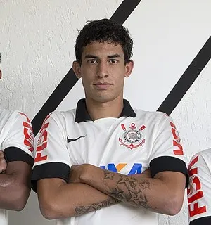 Mano relaciona 19 e leva novato à despedida do Corinthians do Paulistão