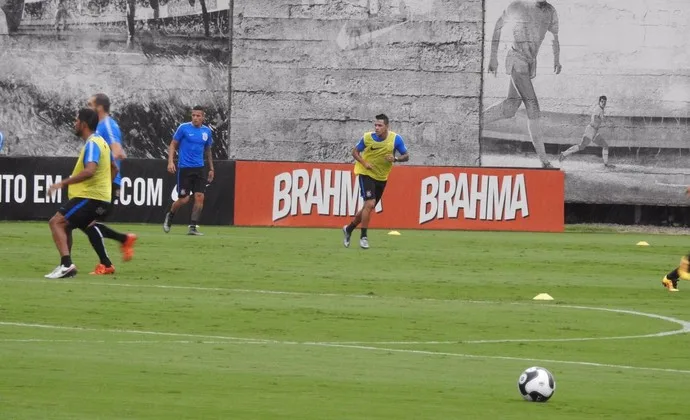 Com a volta de titulares, Tite escala o Corinthians para enfrentar o Bernô