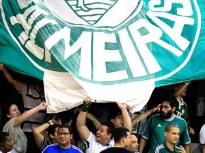 Palmeiras premia sócios-torcedores de Cuiabá com par de ingressos