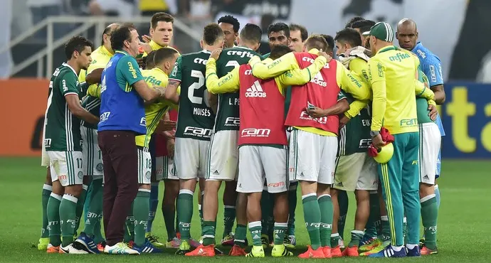 Palmeiras planeja usar time alternativo na Copa do Brasil