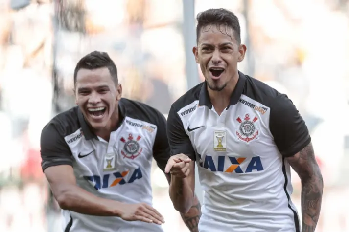 Caixa vê negociação com Corinthians avançada e espera acerto em dias