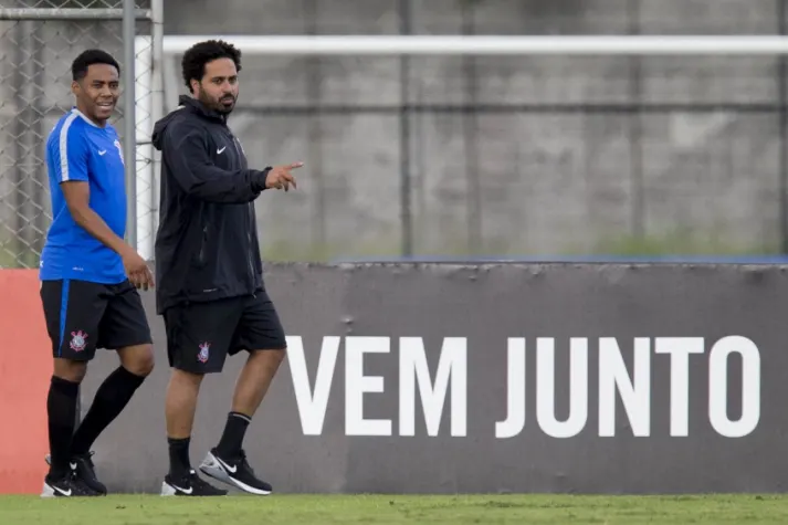 Elias volta a campo e Giovanni deve desfalcar Timão contra o Linense