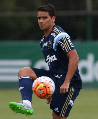 Jean vê Palmeiras com nova 'pegada' e pronto para jogar e torcer na quinta