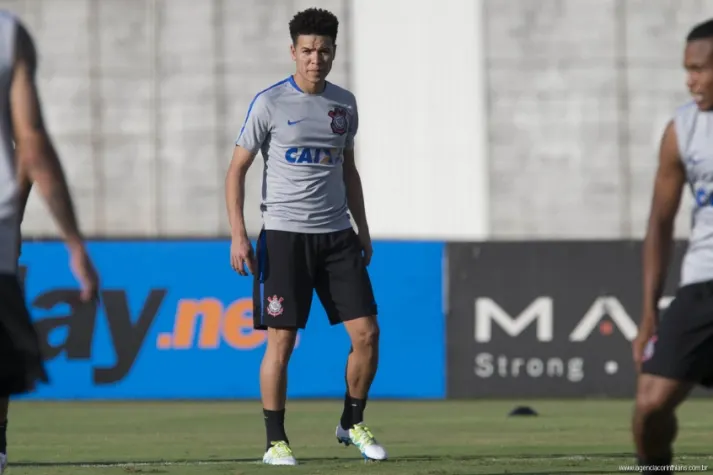 De saída do Timão, meia dá lugar a Marquinhos Gabriel na Libertadores