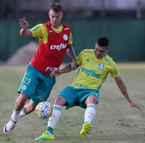 Provável titular no Verdão, Moisés já se vê pronto para jogar 90 minutos