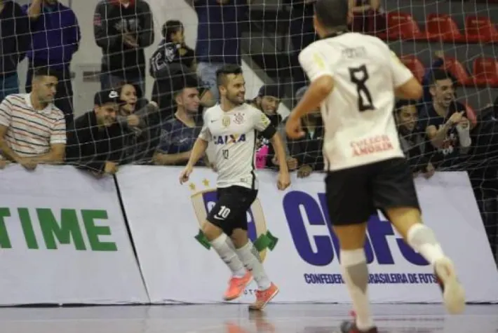 Corinthians conquista a Liga Paulista de Futsal