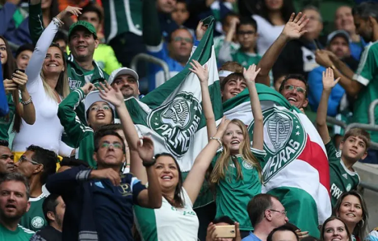 Jogadores entram em campanha da torcida: '#AteOApitoFinalPalmeiras'