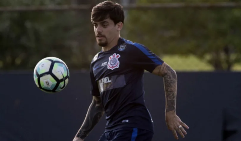 Fagner, do Corinthians, está na mira da Inter de Milão, diz jornal