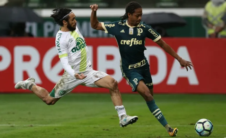 CBF muda Palmeiras x Chapecoense de segunda para domingo