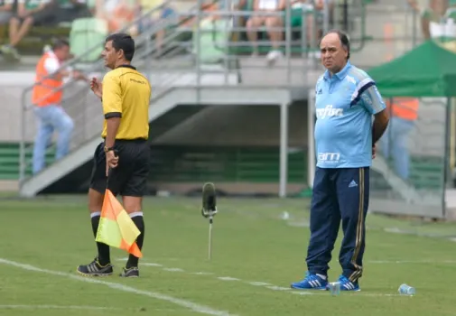 Marcelo Oliveira se diz incomodado com derrota e assume responsabilidade