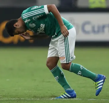 Palmeiras se vê perto de achar 'fórmula' para CX10 embalar