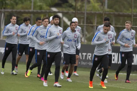 [Tudo Timão] Com mudança na defesa e mistério na lateral, Corinthians encerra preparação para o Derby