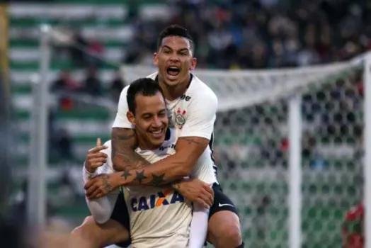 'Trio da ponta pontua como campeões e esquenta o Brasileirão'