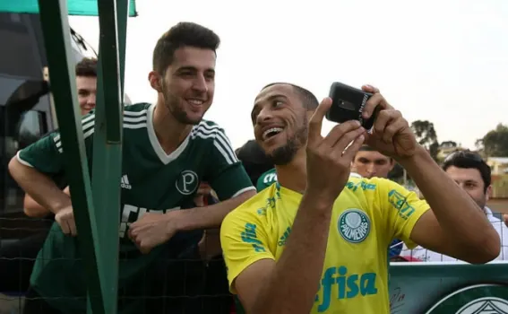 Vitor Hugo tem média para virar o maior zagueiro-artilheiro do Verdão