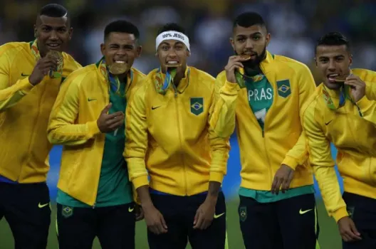 O que mudou no Verdão desde a 'saída' de Gabriel Jesus? Quase nada...