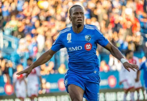 Drogba tem primeiro contato 'formal' com Timão, que prevê desfecho breve