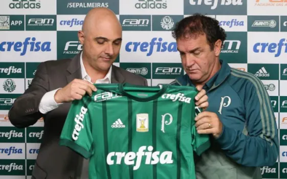 Cuca vê Palmeiras 'autopressionado' e não promete título em seu retorno