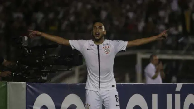 Corinthians goleia o Vasco em noite em que a efetividade se destaca