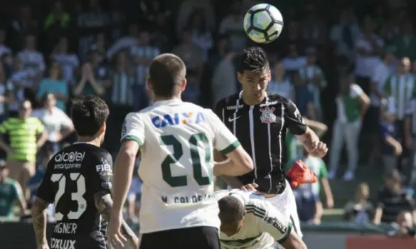 Balbuena promete foco, mas confirma proposta de italianos ao Corinthians