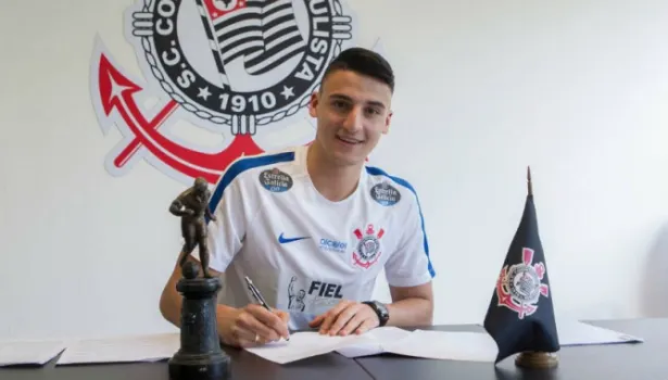 Capitão da Copinha completa 'time' de renovações do Corinthians no ano