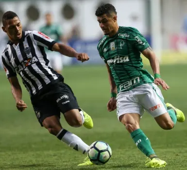 Egídio cita apoio de família e elenco em volta após erro na Libertadores