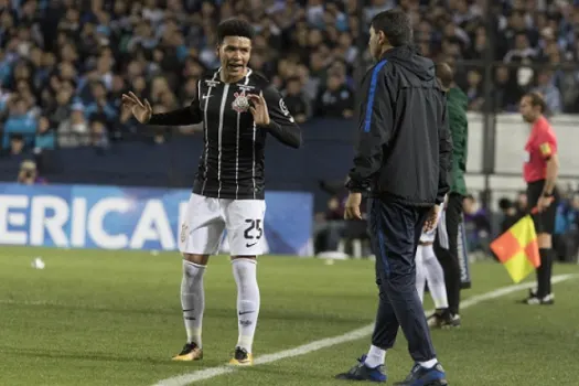 Reserva mais eficiente, Marquinhos coloca pressão no 'Corinthians ideal'