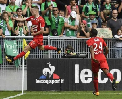 Francês: Com gol de ex-palmeirense, Saint-Étienne empata com Rennes