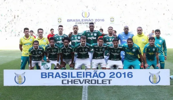 Palmeiras faz quase R$ 200 mi em vendas com time campeão brasileiro