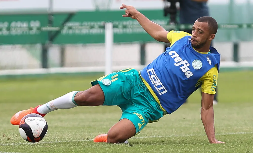 Borja treina com bola, e Verdão trabalha visando duelo com o São Bernardo