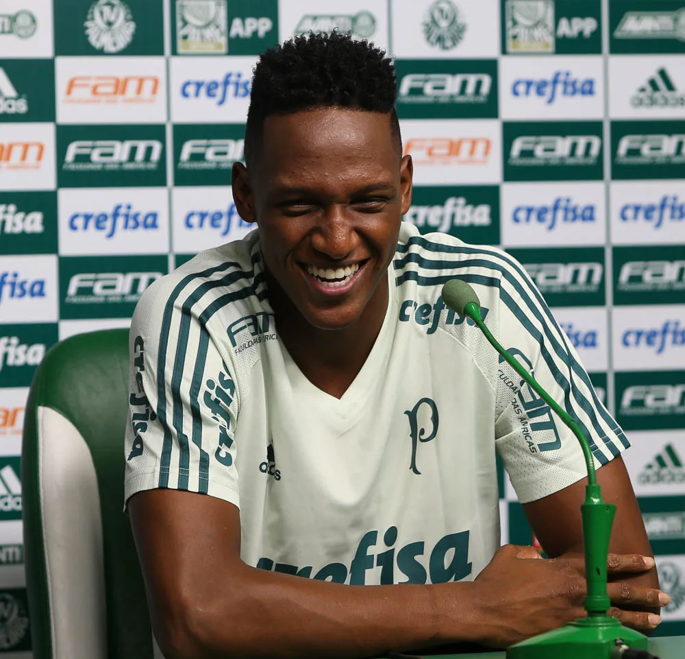 Mina vê Palmeiras como ‘família’ e elogia clube: ‘Melhor decisão da carreira’