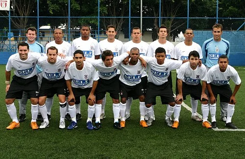 Corinthians se classifica para quartas de final da Copa Rio de Futebol 7.