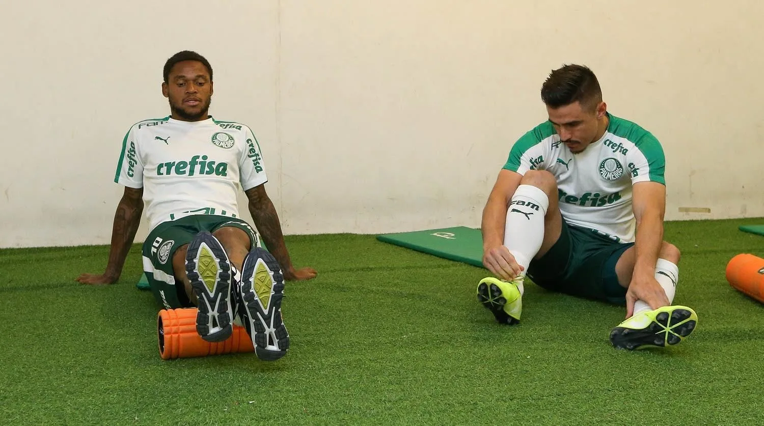 [COMENTE] Willian ou Luiz Adriano: para você, quem deveria ser o centroavante do Palmeiras em 2020?