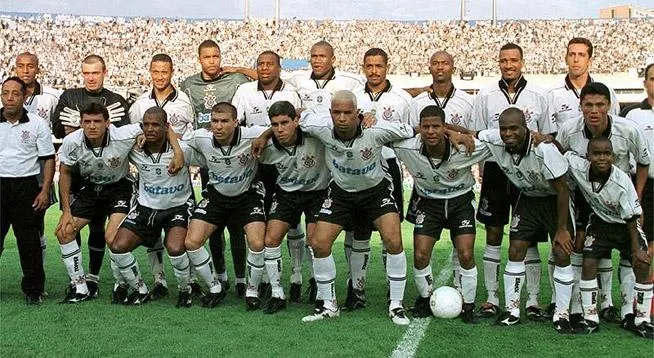 Há 20 anos, Timão e Atlético-MG se enfrentavam no 2º jogo da final do Brasileirão