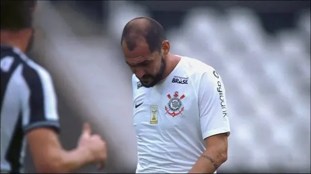 Danilo lamenta derrota para o Botafogo: 