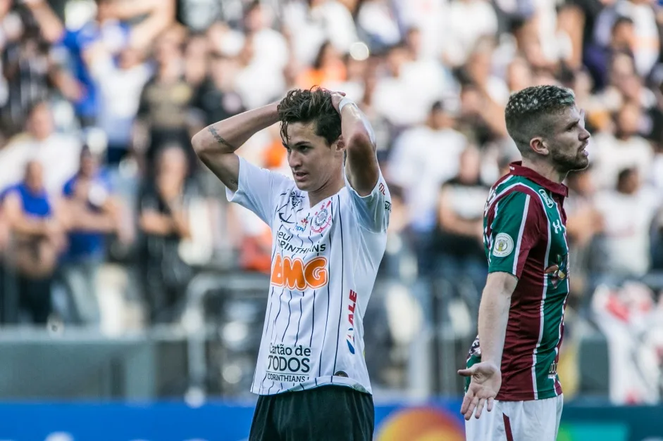 Corinthians perde para o Fluminense na Arena na despedida do Brasileirão 2019