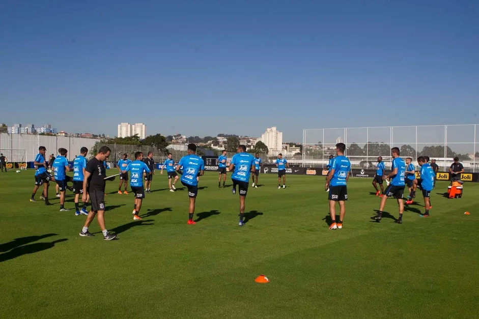 Jonathan Cafu é o 15º atacante de lado tentado pelo Corinthians nos últimos três anos