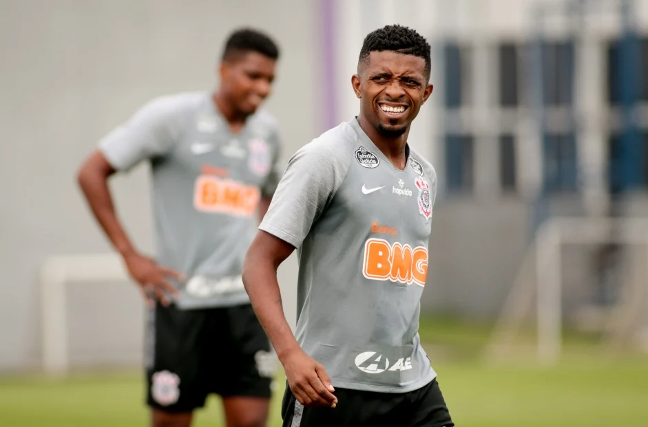 Corinthians não deve contar com Jemerson e Jonathan Cafu contra o Atlético-MG; entenda o motivo