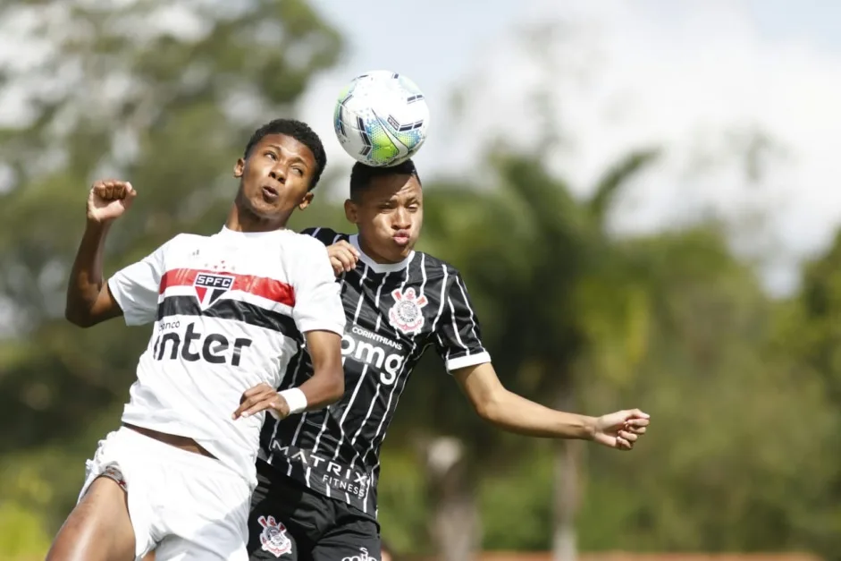 Corinthians perde nos pênaltis e é eliminado no Brasileiro Sub-17