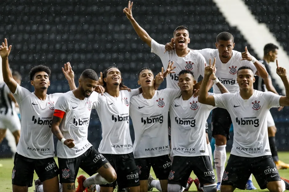 Atletas do Sub-17 reforçam elenco Sub-20 do Corinthians