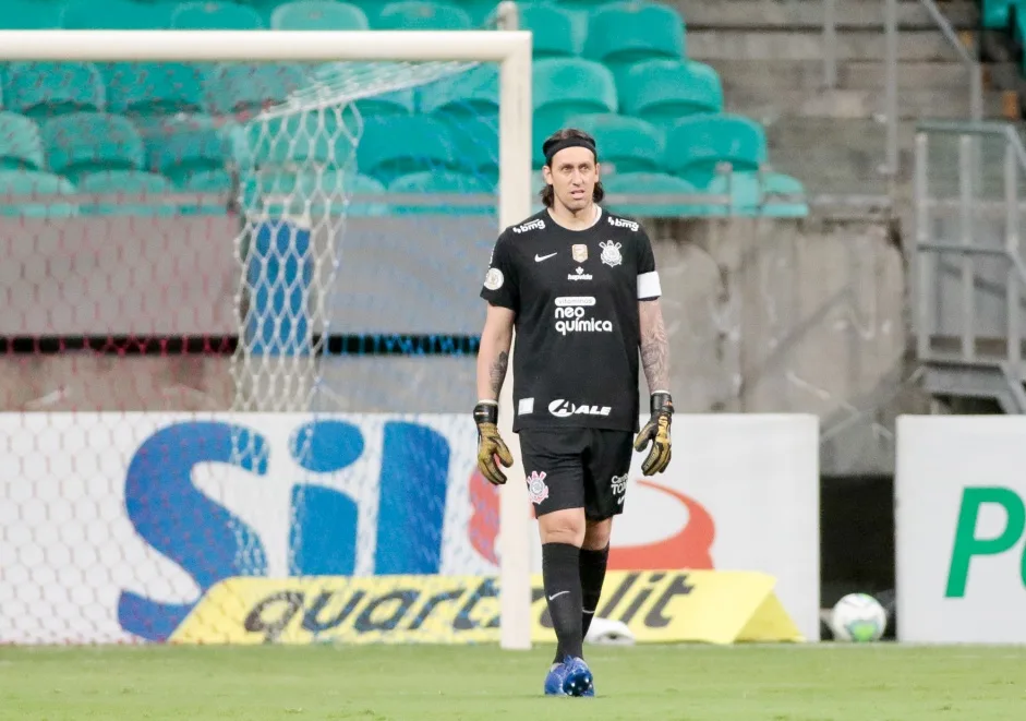 Loja do Corinthians lança copo comemorativo pelos 500 jogos de Cássio; confira