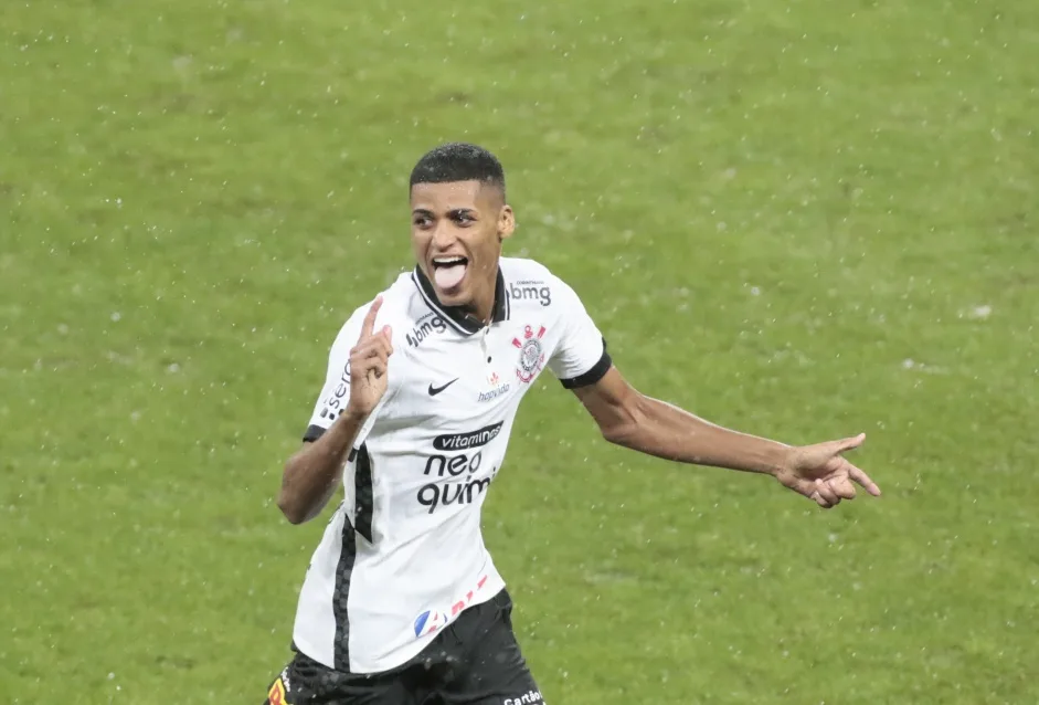 [COMENTE] Você está gostando da sequência de Rodrigo Varanda como titular do Corinthians?