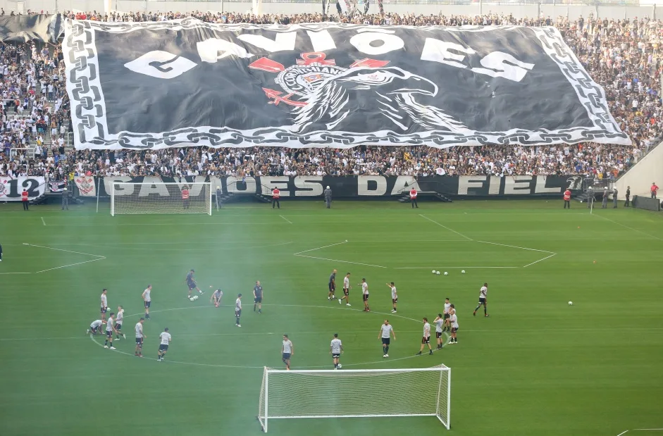 Gaviões da Fiel convoca manifestação para apoiar elenco do Corinthians antes do Majestoso