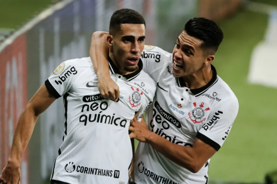 Confira os melhores momentos do Dérbi entre Palmeiras 1x1 Corinthians