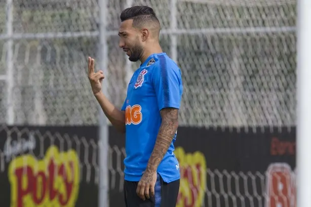 Corinthians deve vender Clayson ao Bahia para 2020