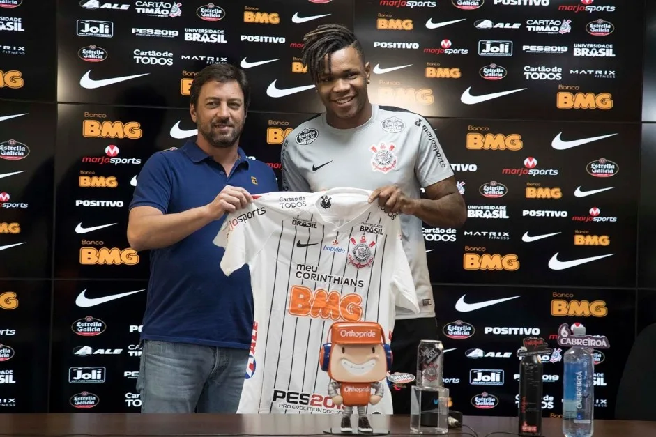 Sem espaço no Corinthians, Matheus Jesus pode ser emprestado para time do interior novamente