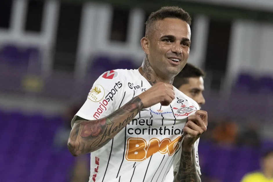 Luan reafirma estar realizando um sonho no Corinthians e garante voltar 100%: 