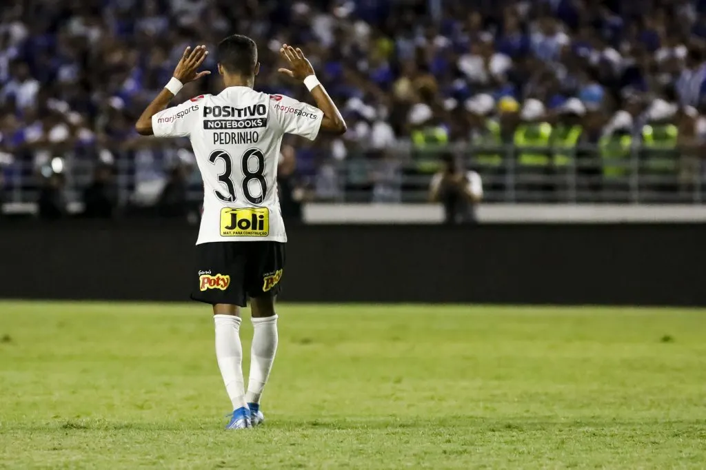 Após oposição, conselheiros do Corinthians também pedem esclarecimentos sobre dinheiro da venda de Pedrinho